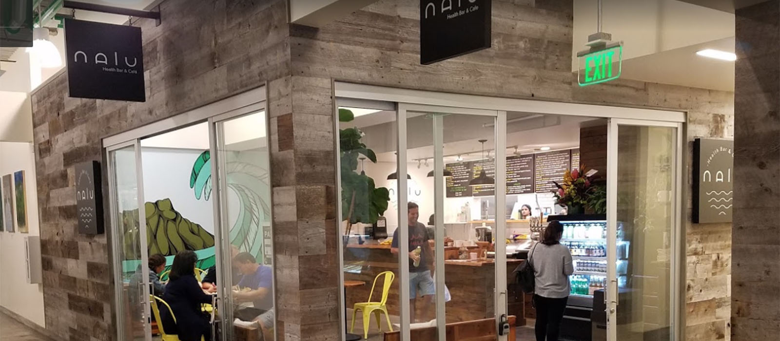 ナル･ヘルス･バー＆カフェ ( ワード店) Nalu Health Bar & CafeWard village ハワイフーディー